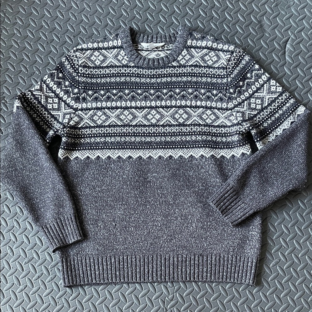 Men’s warm, thick sweater